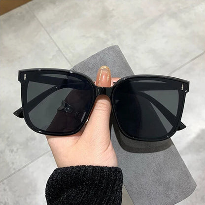 Glimmer Glasses